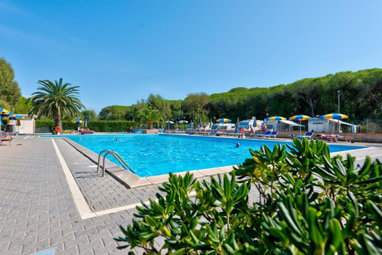 Camping Village Mareblu Marina di Cecina Exterior photo